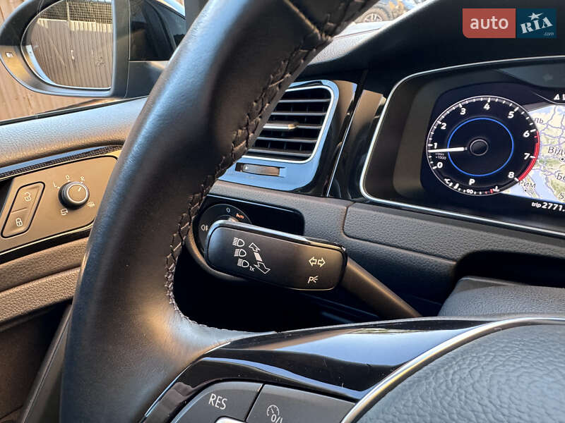 Хэтчбек Volkswagen Golf 2019 в Киеве фото 35 Хэтчбек Volkswagen Golf 2019 в Киеве
