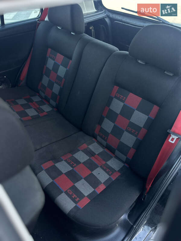 Хэтчбек Volkswagen Golf 1997 в Львове