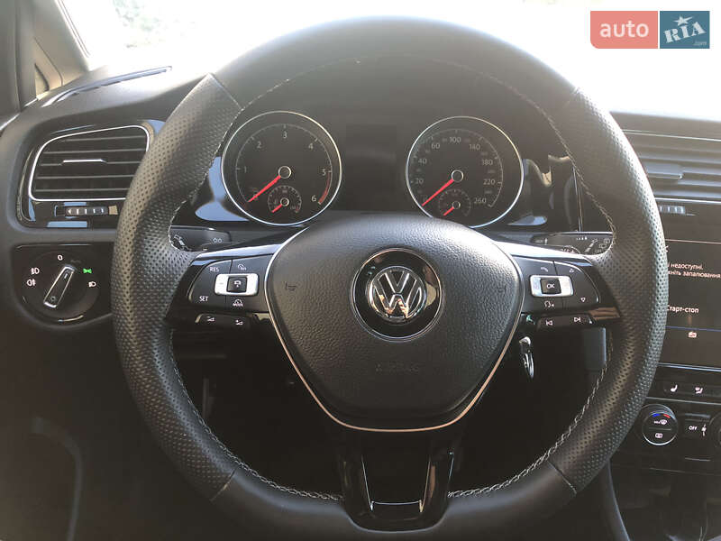Універсал Volkswagen Golf 2018 в Стрию фото 49 Універсал Volkswagen Golf 2018 в Стрию