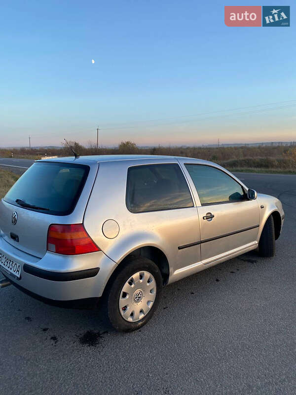 Хэтчбек Volkswagen Golf 1998 в Сопошине фото 4 Хэтчбек Volkswagen Golf 1998 в Сопошине