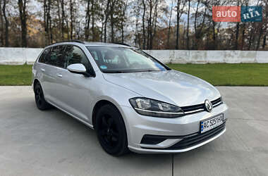 Универсал Volkswagen Golf 2020 в Луцке