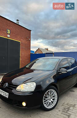 Хэтчбек Volkswagen Golf 2006 в Полтаве