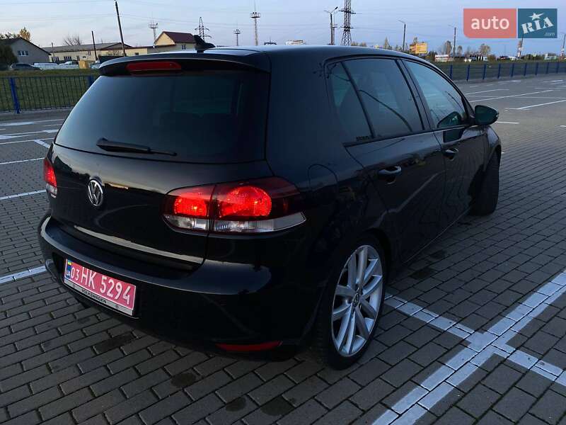 Хетчбек Volkswagen Golf 2009 в Нововолинську