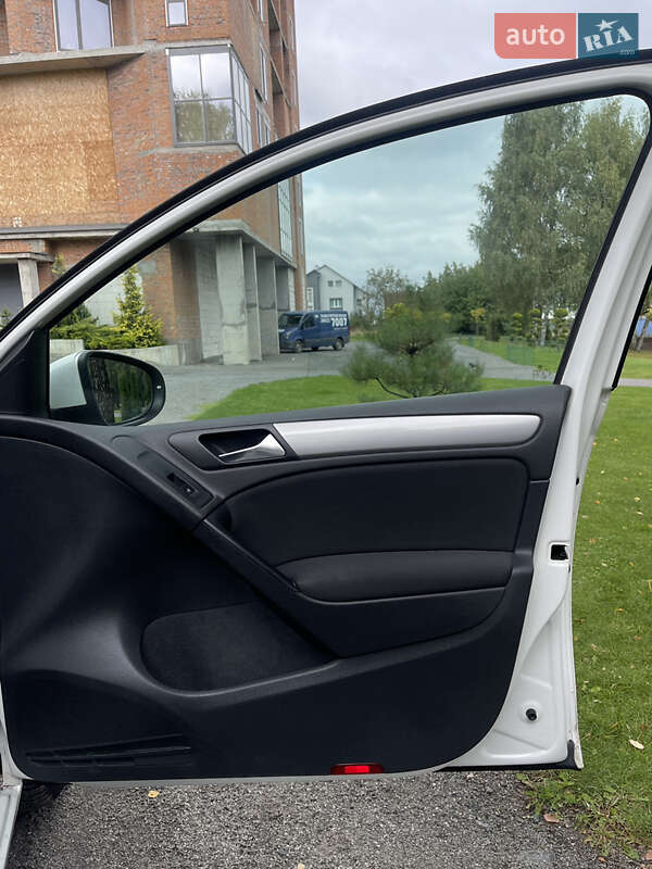 Хэтчбек Volkswagen Golf 2009 в Хмельницком фото 24 Хэтчбек Volkswagen Golf 2009 в Хмельницком