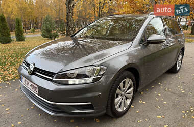 Універсал Volkswagen Golf 2018 в Хмельницькому