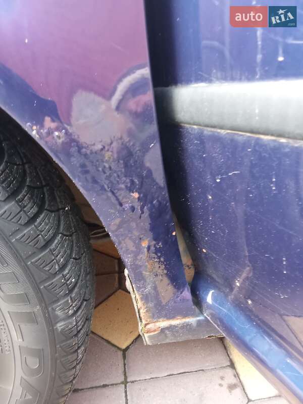 Хетчбек Volkswagen Golf 1997 в Виноградові