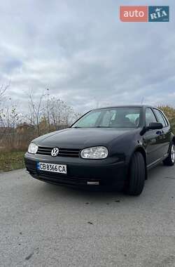 Хетчбек Volkswagen Golf 2000 в Чернігові