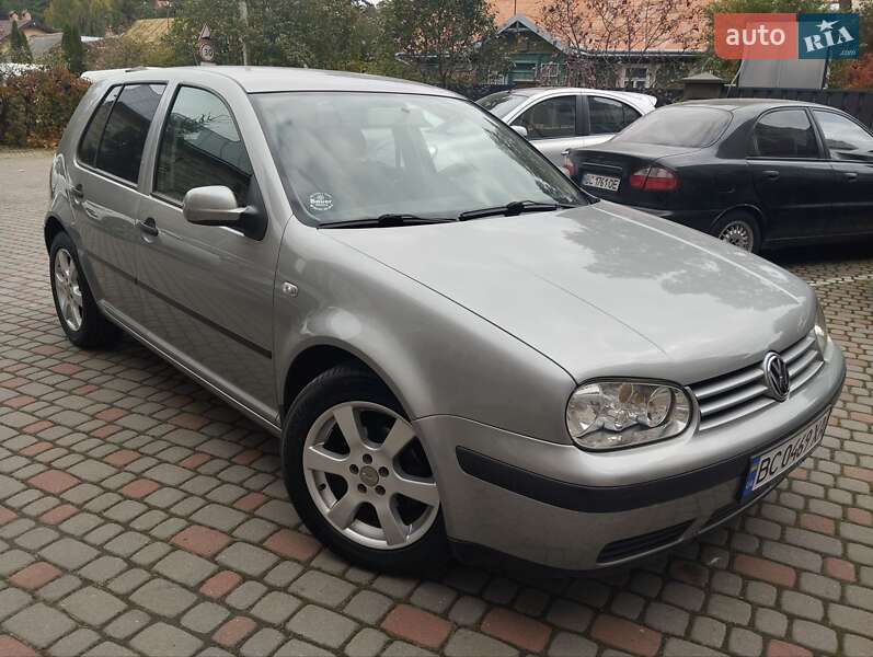 Хэтчбек Volkswagen Golf 2002 в Кривом Роге фото 4 Хэтчбек Volkswagen Golf 2002 в Кривом Роге