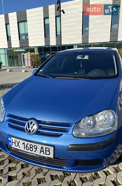 Хетчбек Volkswagen Golf 2003 в Хмельницькому