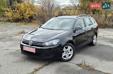 Універсал Volkswagen Golf 2009 в Полтаві