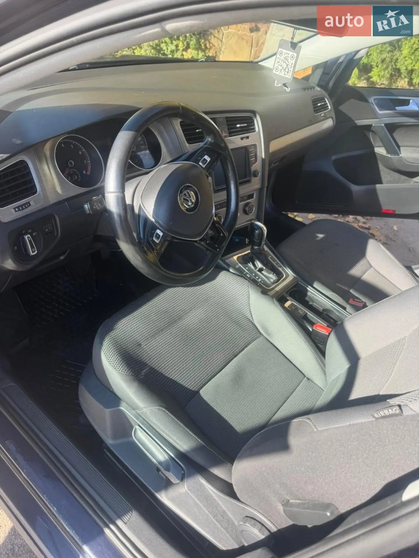 Volkswagen Golf 2015 VIN WVWZZZAUZGP500776 фото оголошення 8 з 12