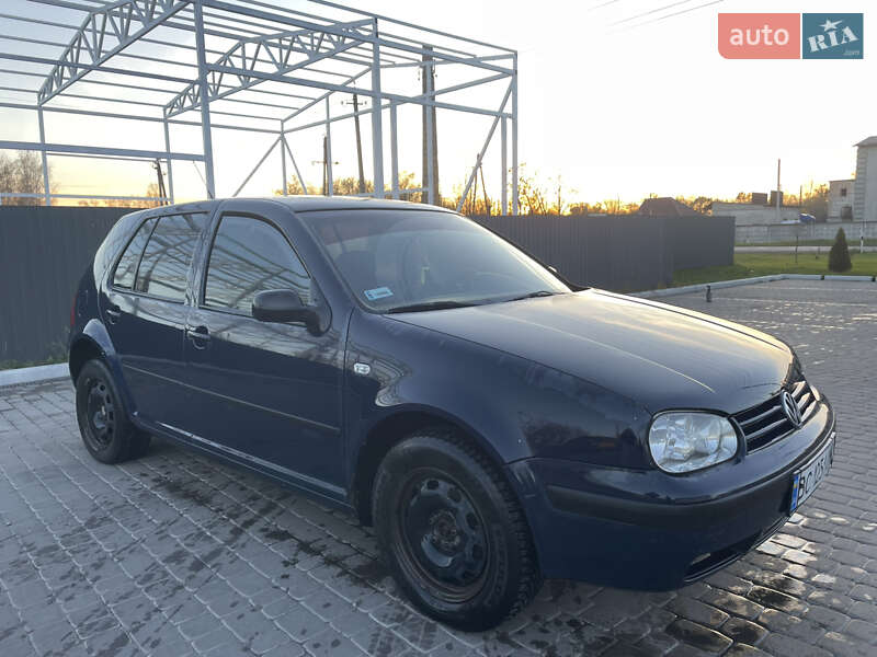 Volkswagen Golf 1998