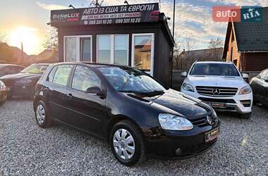 Хетчбек Volkswagen Golf 2008 в Коломиї