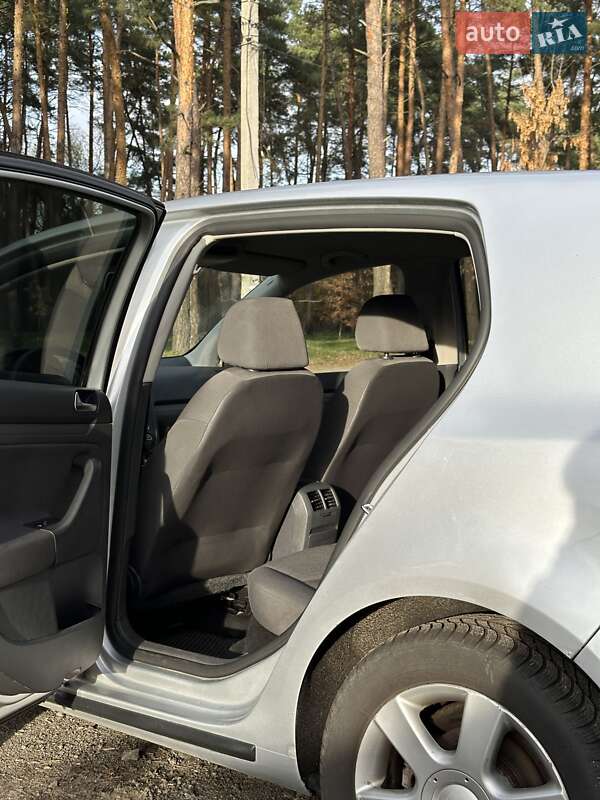 Хэтчбек Volkswagen Golf 2008 в Тарасовке фото 2 Хэтчбек Volkswagen Golf 2008 в Тарасовке