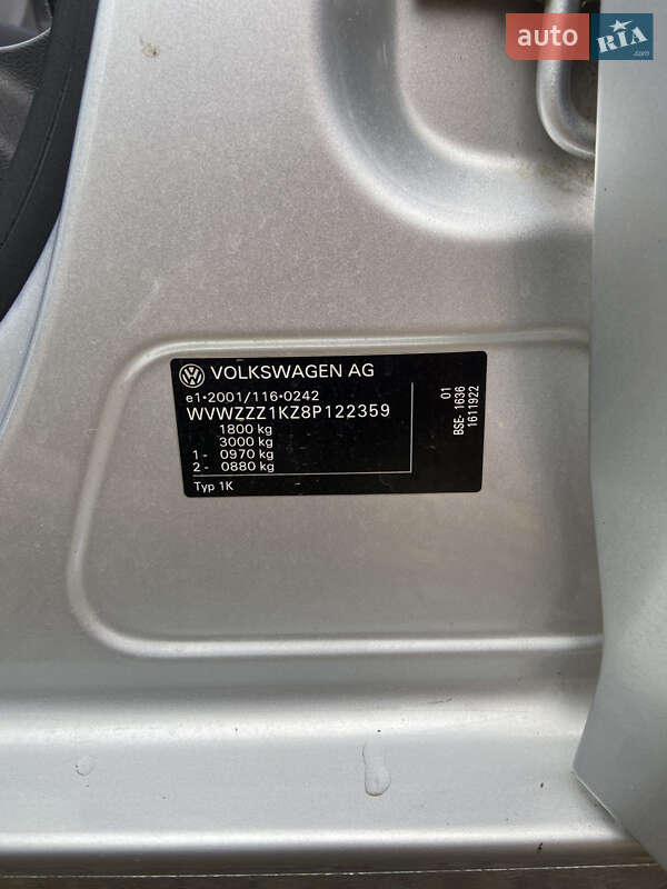 Хетчбек Volkswagen Golf 2008 в Івано-Франківську