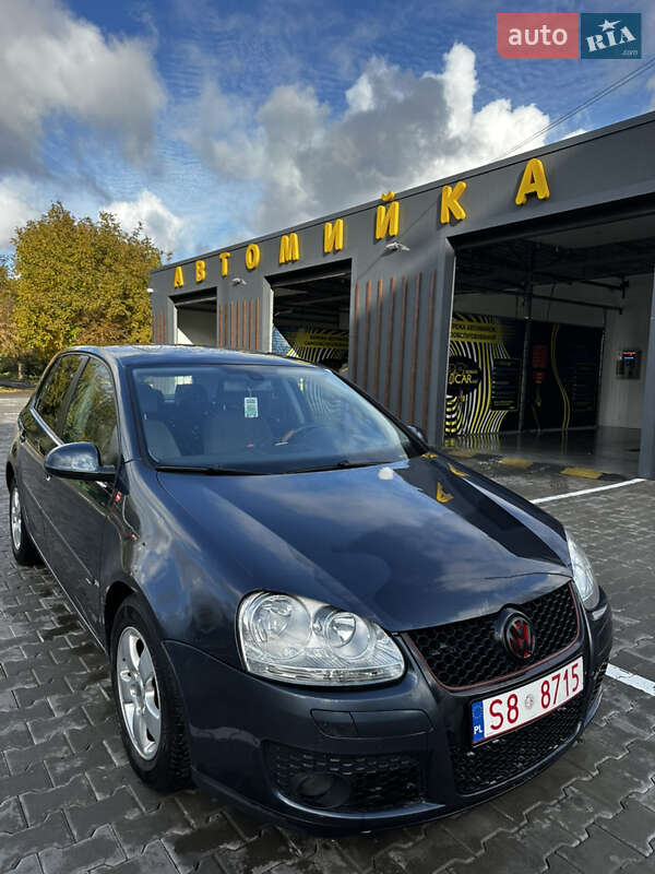 Хэтчбек Volkswagen Golf 2004 в Виннице фото 2 Хэтчбек Volkswagen Golf 2004 в Виннице