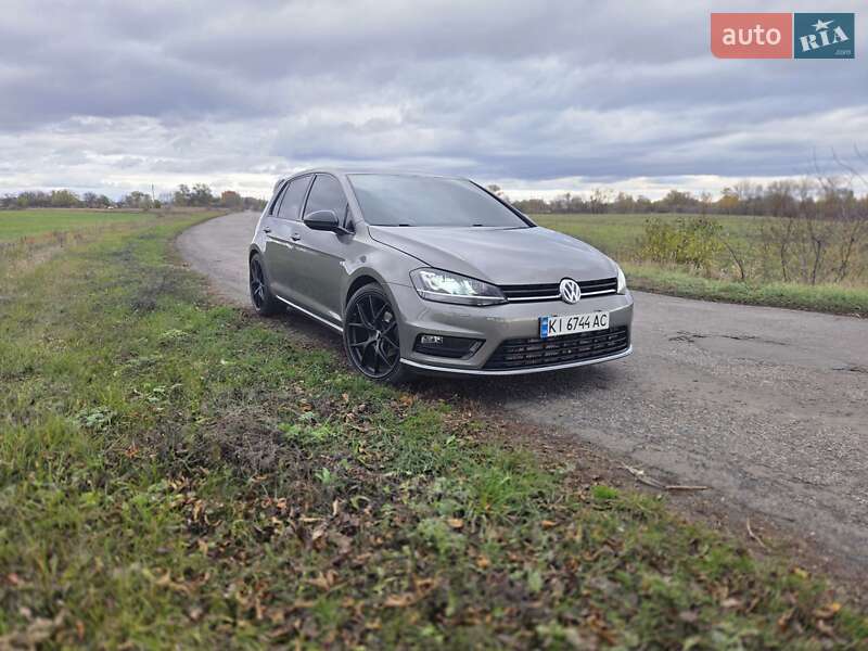 Хетчбек Volkswagen Golf 2013 в Пирятині