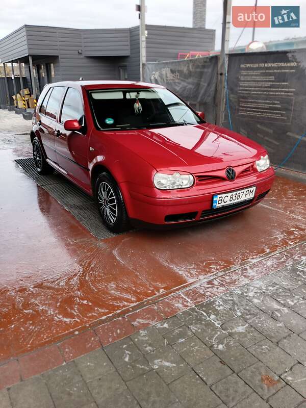 Volkswagen Golf 2000