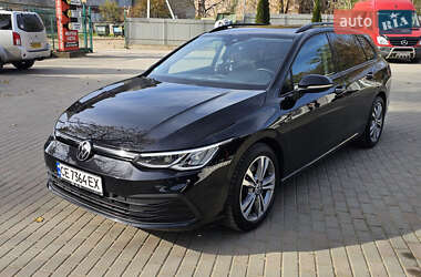 Універсал Volkswagen Golf 2021 в Чернівцях