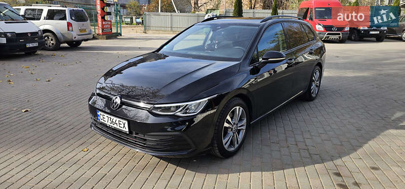 Volkswagen Golf 2021