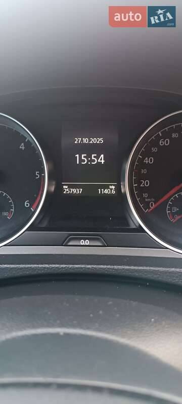 Универсал Volkswagen Golf 2014 в Яремче