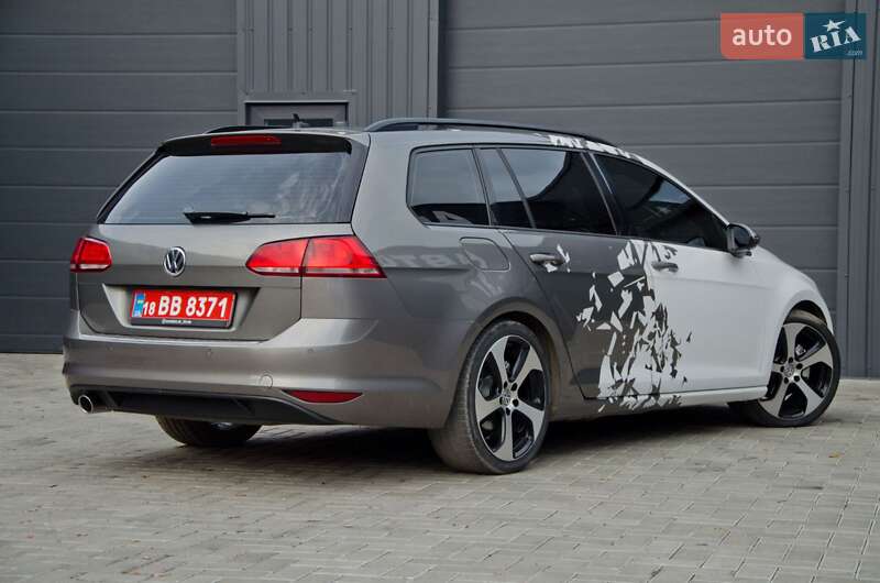 Універсал Volkswagen Golf 2015 в Сарнах