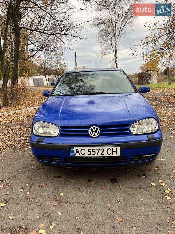 Хетчбек Volkswagen Golf 1998 в Ковелі