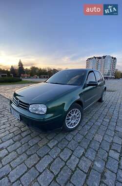 Хетчбек Volkswagen Golf 2000 в Кременчуці