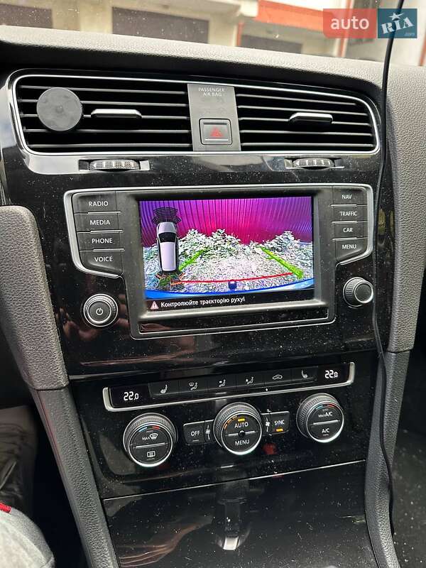 Универсал Volkswagen Golf 2016 в Тернополе