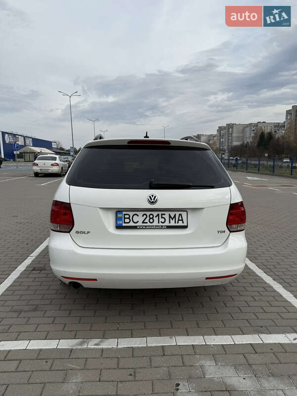 Універсал Volkswagen Golf 2013 в Львові
