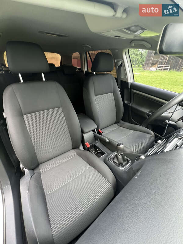 Універсал Volkswagen Golf 2013 в Львові