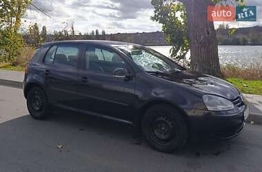 Хетчбек Volkswagen Golf 2003 в Василькові