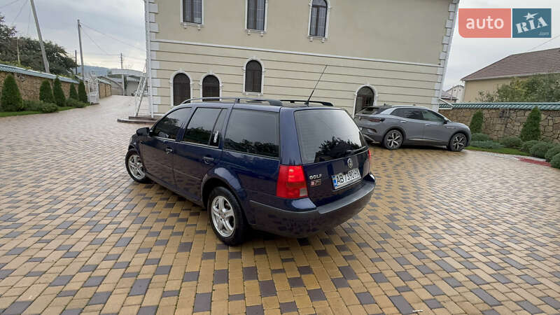 Універсал Volkswagen Golf 2002 в Могилів-Подільському