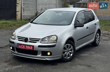 Универсал Volkswagen Golf 2003 в Киеве
