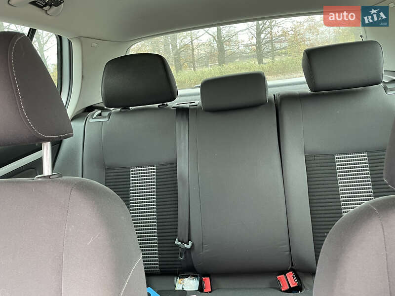 Хетчбек Volkswagen Golf 2008 в Кропивницькому фото 14 Хетчбек Volkswagen Golf 2008 в Кропивницькому