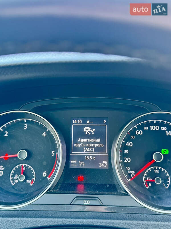 Универсал Volkswagen Golf 2017 в Луцке