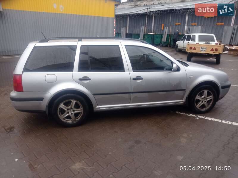 Универсал Volkswagen Golf 2005 в Житомире