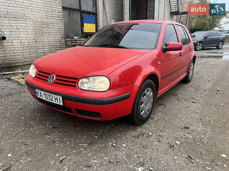 Volkswagen Golf 1998