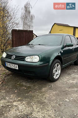 Хэтчбек Volkswagen Golf 1999 в Чернигове