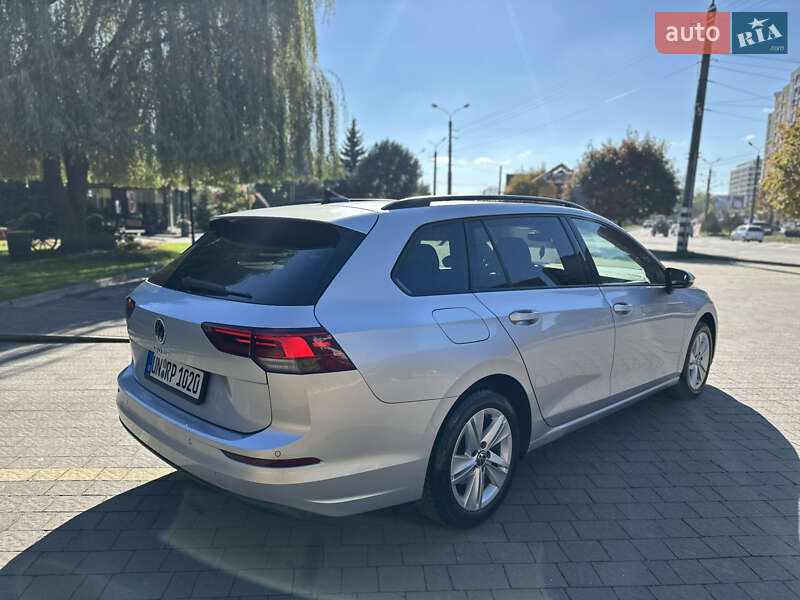 Универсал Volkswagen Golf 2021 в Калуше