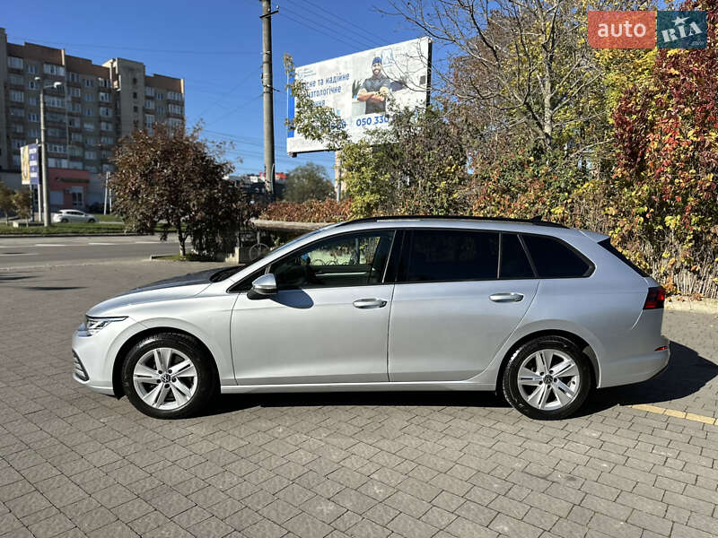 Универсал Volkswagen Golf 2021 в Калуше