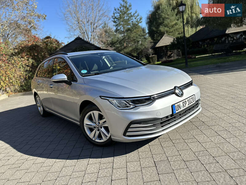 Универсал Volkswagen Golf 2021 в Калуше