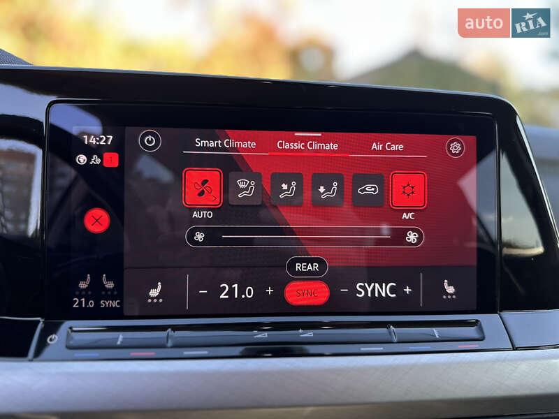 Универсал Volkswagen Golf 2021 в Калуше