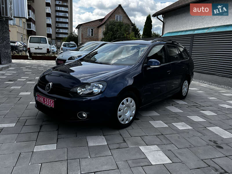 Volkswagen Golf 2011 Volkswagen Golf 2011