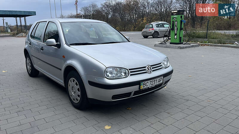 Volkswagen Golf 1998