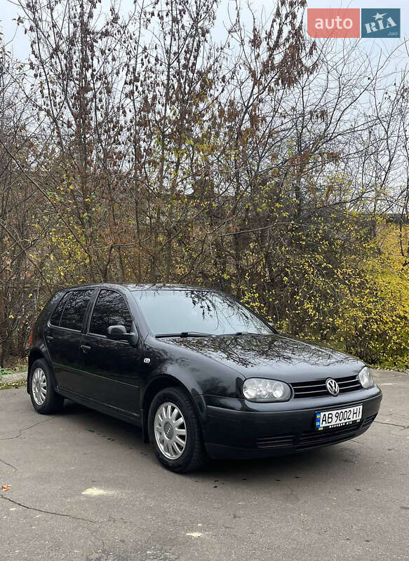 Хэтчбек Volkswagen Golf 1998 в Виннице