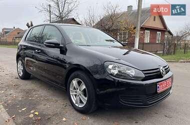 Хэтчбек Volkswagen Golf 2009 в Луцке