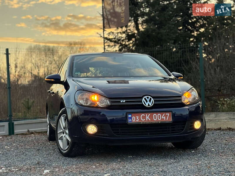 Хэтчбек Volkswagen Golf 2010 в Дрогобыче