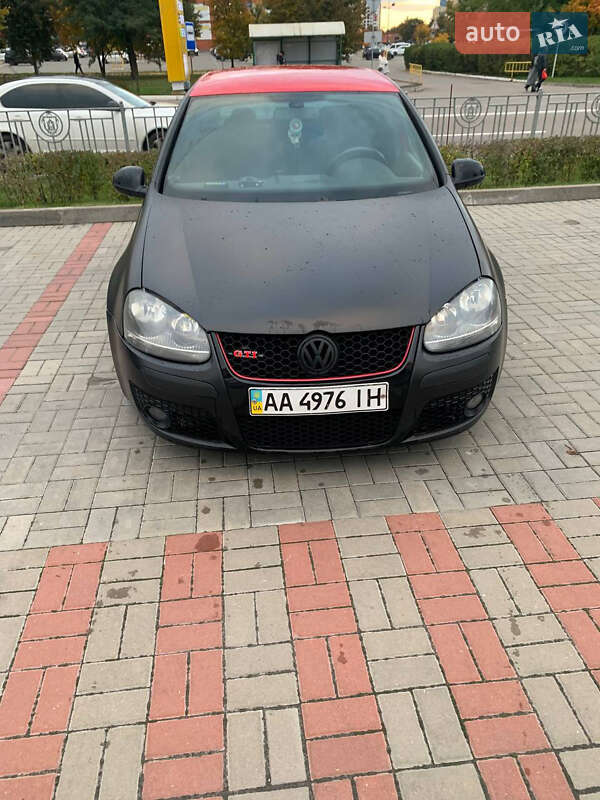 Хэтчбек Volkswagen Golf 2006 в Броварах