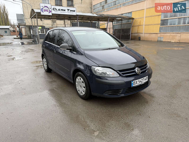 Хэтчбек Volkswagen Golf 2008 в Каменец-Подольском фото 4 Хэтчбек Volkswagen Golf 2008 в Каменец-Подольском